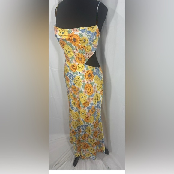 Hello Molly Sunlight Snaps Floral Cutout Midi Dress Yellow/Blue US 8 NWT - Picture 2 of 10